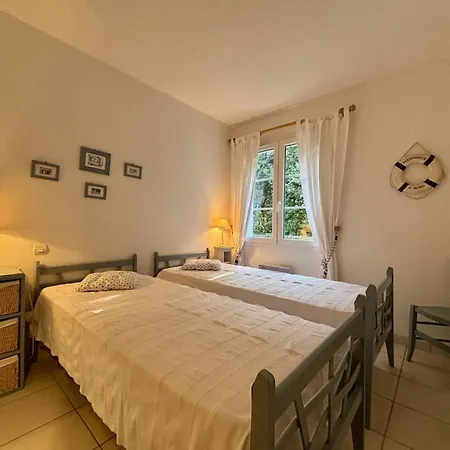 Feriehus Maison Oleron 3 Pieces, 4 Pers, Animaux Acceptes, Parking - Fr-1-246a-335 *